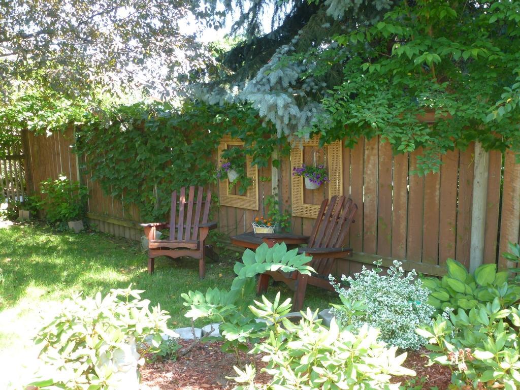 Globetrotters B&B Niagara-on-the-Lake Buitenkant foto