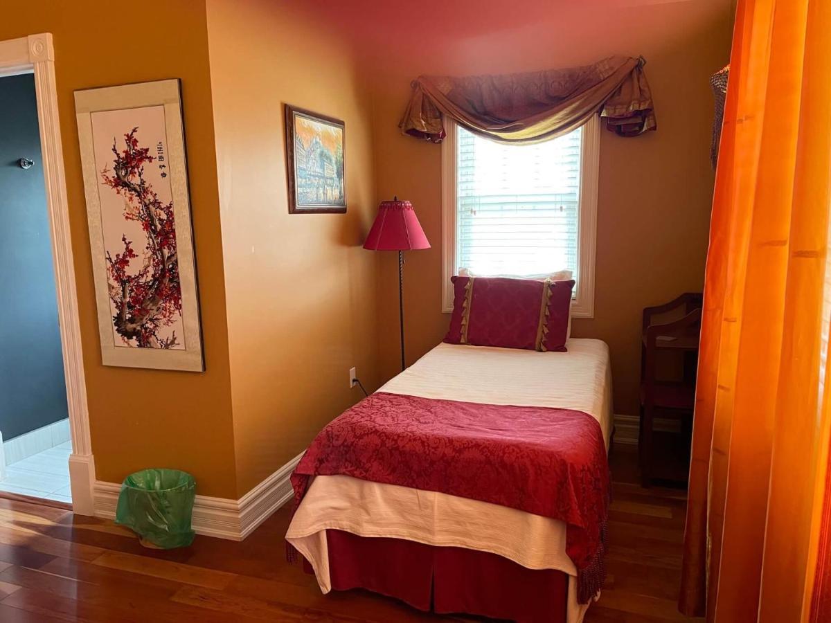 Globetrotters B&B Niagara-on-the-Lake Buitenkant foto