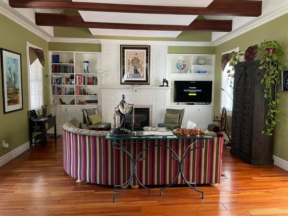 Globetrotters B&B Niagara-on-the-Lake Buitenkant foto